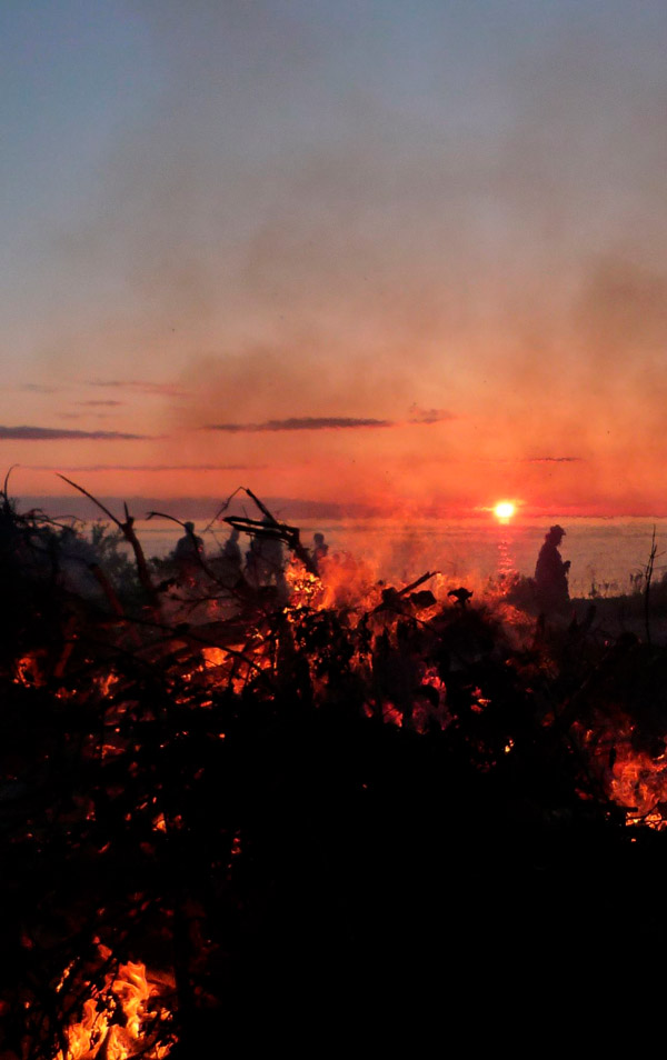 Sankt Hans fest ved solnedgang