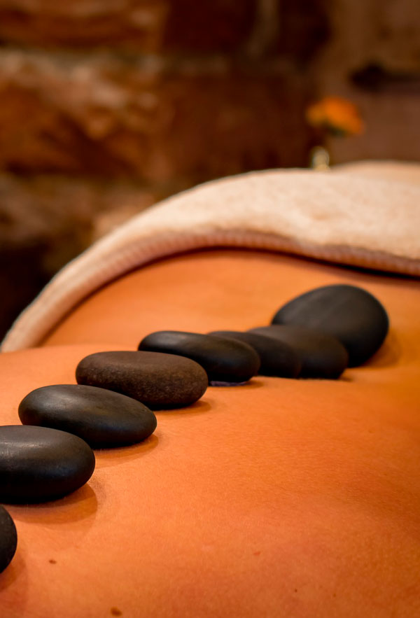 Spa hot stone massage