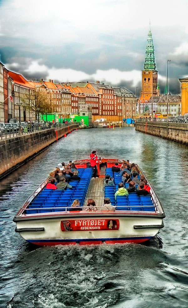 Turistbåd i København